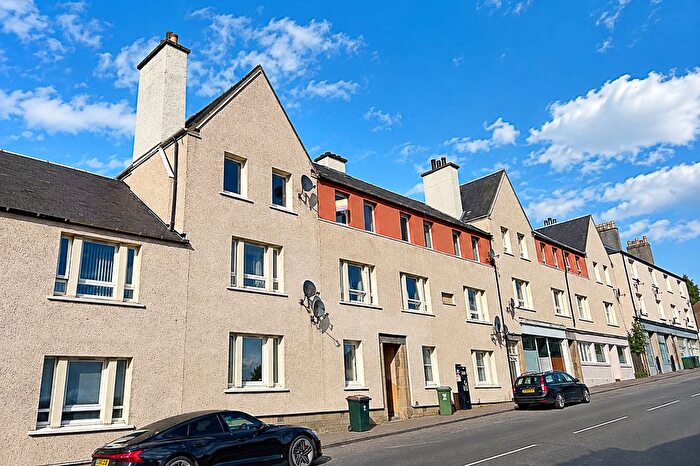 2 Bedroom Flat For Sale In East High Street, Crieff, PH7