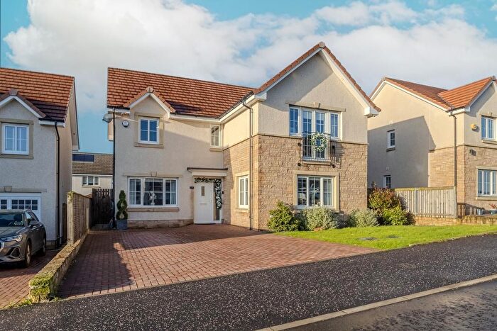 4 Bedroom Villa For Sale In Finart Crescent, Gartcosh, Glasgow, G69