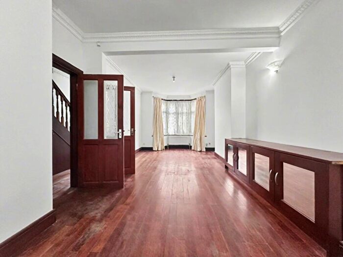 3 Bedroom Terraced House To Rent In Clifton Avenue, Wembley, HA9