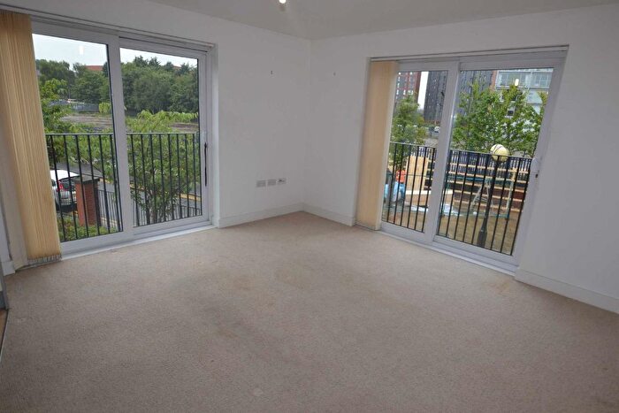 2 Bedroom Flat To Rent In Steele House, Woden Street, Salford, M5