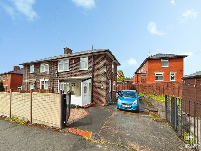 2 Bedroom Semi Detached House For Sale In Hereford Road, Blackburn, BB1