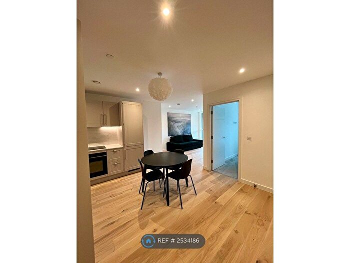 1 Bedroom Flat To Rent In Mentmore Terrace, London, E8