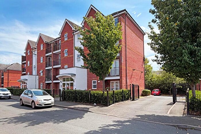 2 Bedroom Apartment For Sale In Oakcliffe Road, Baguley, M23