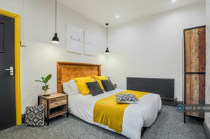 6 Bedroom Terraced House To Rent In Friars Road, Coventry, CV1