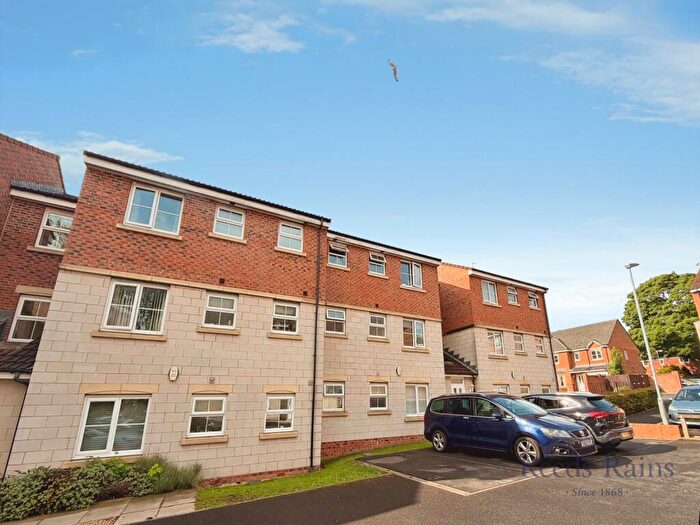 2 Bedroom Apartment For Sale In Highfield Rise, Chester Le Street, Durham, DH3