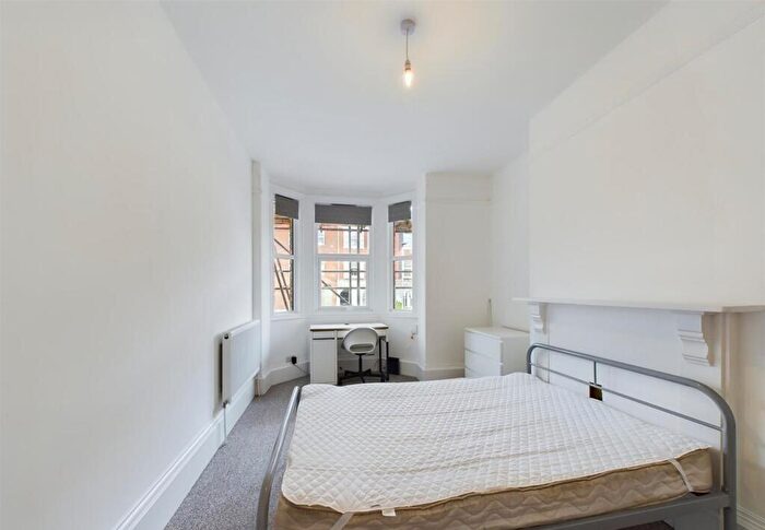 7 Bedroom House To Rent In Longbrook Street, Exeter, EX4