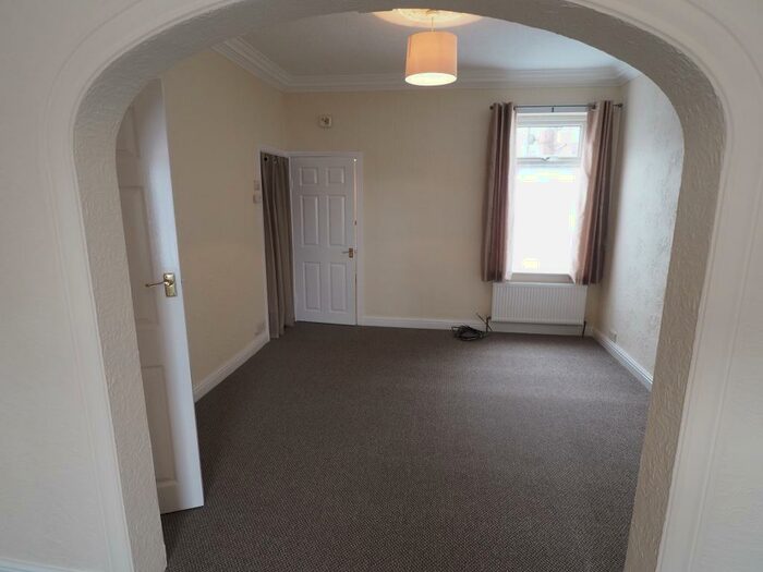 2 Bedroom Terraced House To Rent In Estcourt Street, Hull, HU9