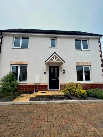 3 Bedroom Detached House To Rent In Hollyhock Crescent, Newton Abbot, TQ12