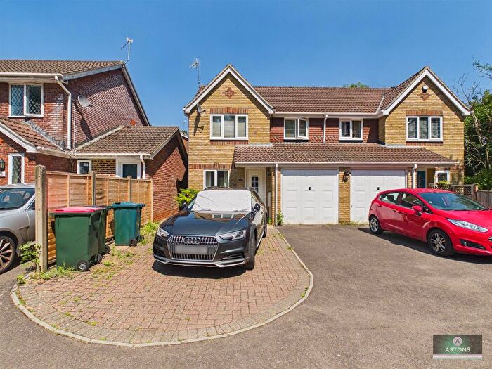 3 Bedroom Property To Rent In Blackett Road, Maidenbower, RH10