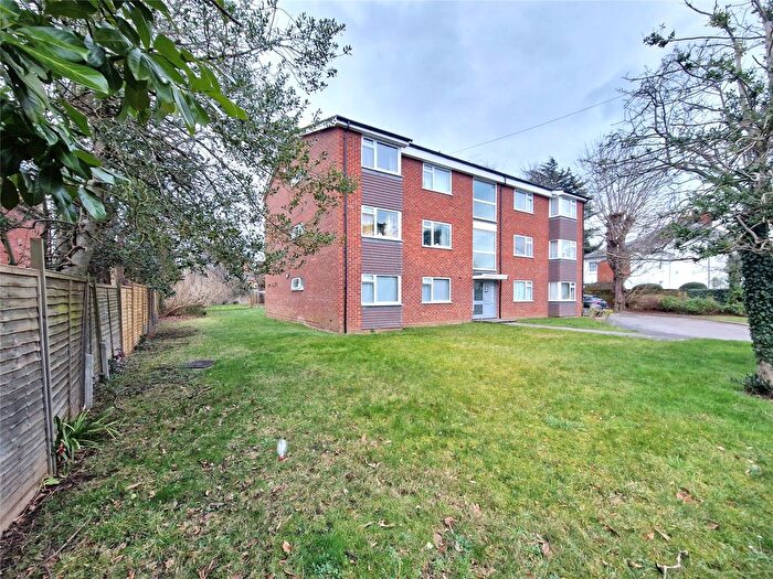 1 Bedroom Flat To Rent In Eastern Avenue, Reading, Berkshire, RG1