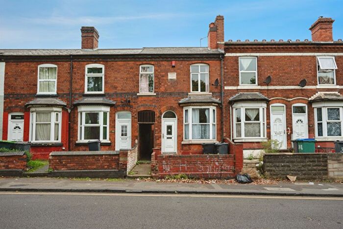 3 Bedroom Terraced House For Sale In High Street, Smethwick, B66