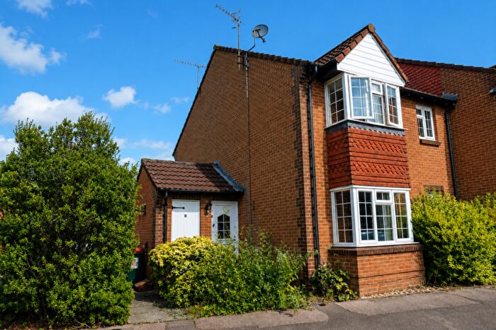 1 Bedroom Cluster House To Rent In Craven Road, Maidenbower, RH10