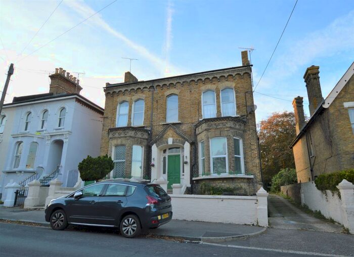 1 Bedroom Apartment To Rent In Ramsgate, CT11
