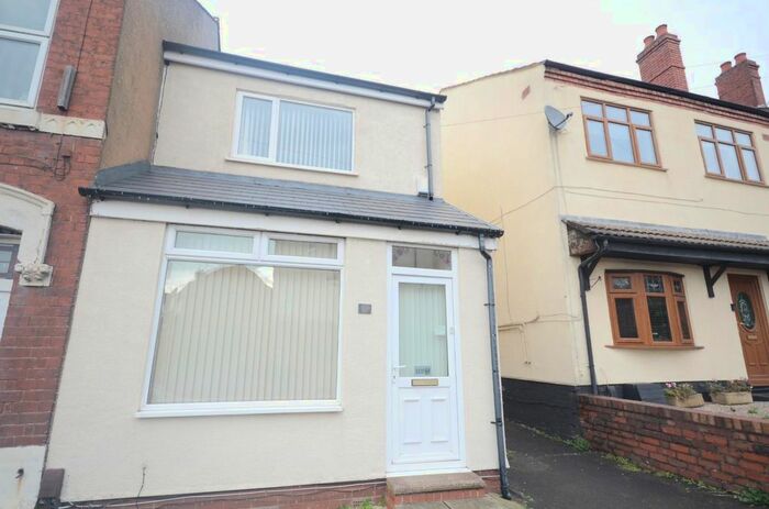 2 Bedroom Property To Rent In Temple Street, Gornal Wood, Dudley, DY3