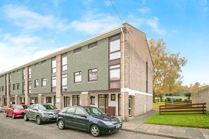 2 Bedroom Maisonette For Sale In Sproughton Court, Sproughton, Ipswich, IP8
