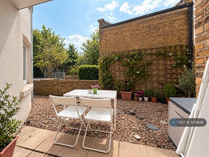 2 Bedroom Flat To Rent In Augustine Bell Tower, London, E3