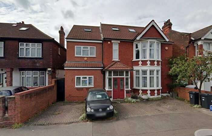3 Bedroom Semi-detached House To Rent In Aldborough Road South, Ilford, IG3