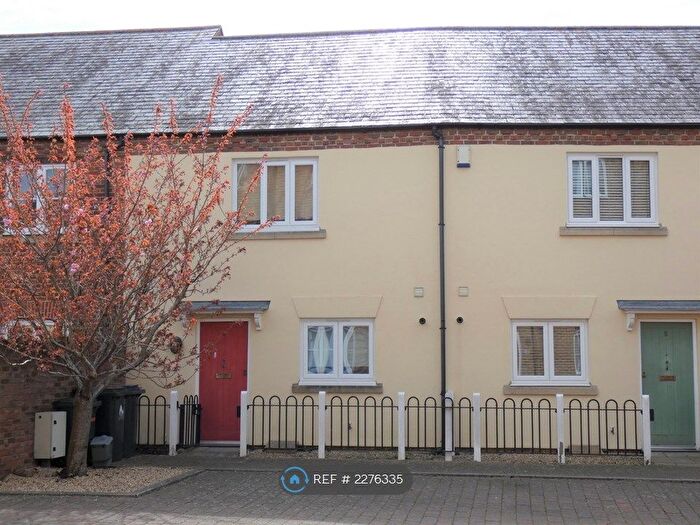 2 Bedroom Terraced House To Rent In Great Stour Place, Canterbury, CT2