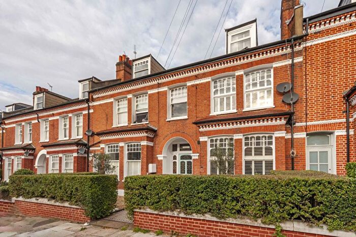 1 Bedroom Flat To Rent In Terrapin Road, London, SW17