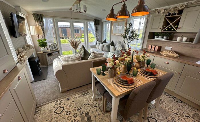 2 Bedroom Park Home For Sale In Nottage Park Lodges – South Wales, CF36