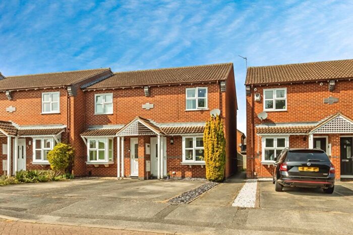 2 Bedroom End Of Terrace House For Sale In Brendon Grove, Bingham, Nottingham, Nottinghamshire, NG13