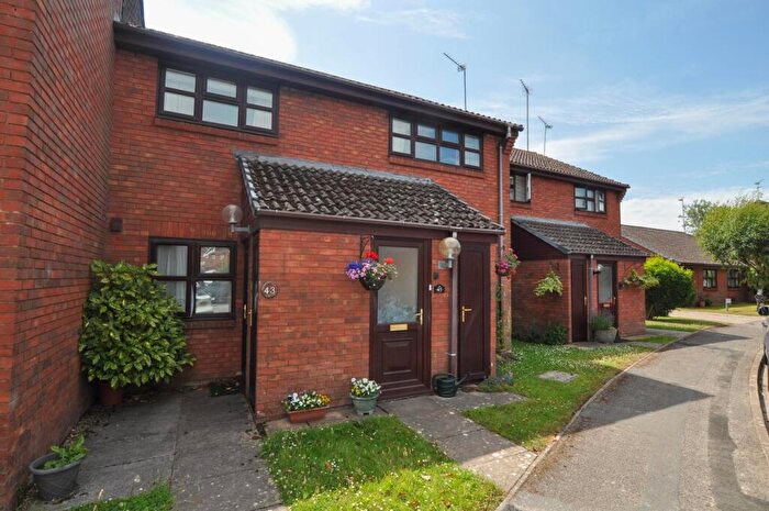 2 Bedroom Retirement Property For Sale In Victoria Place, Wimborne, BH21