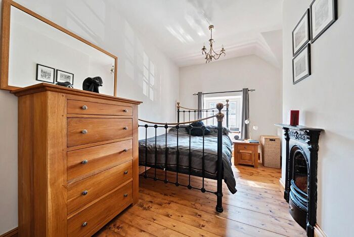 2 Bedroom Cottage For Sale In Markham Cottages, Aberford, Leeds, LS25