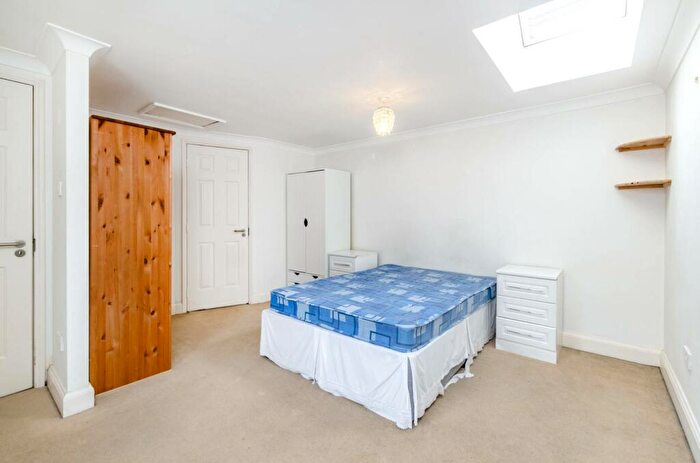 2 Bedroom House To Rent In Redhill Street, Regent's Park, London, NW1