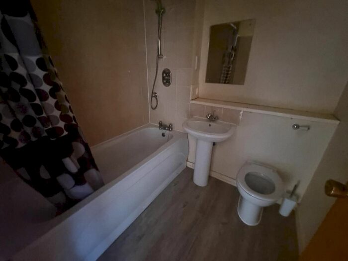 2 Bedroom Flat To Rent In F, Riverside Drive, Aberdeen, AB11