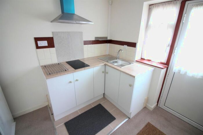 Studio To Rent In Magdala Road, Isleworth, TW7