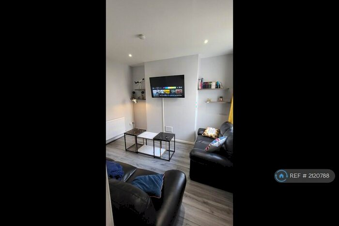 3 Bedroom Terraced House To Rent In Coniston Street, Liverpool, L5