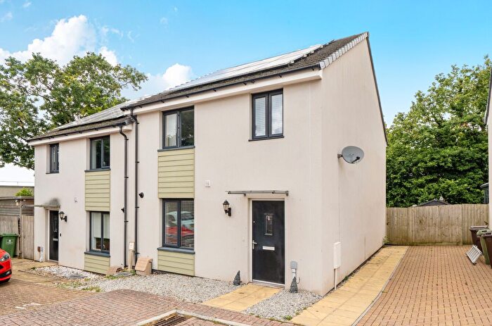 4 Bedroom Semi-Detached House For Sale In Ambleside Place, Estover, Plymouth, PL6