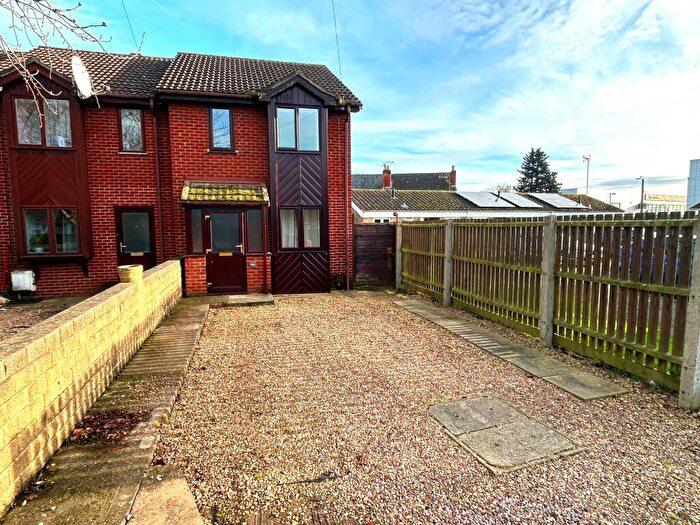 2 Bedroom Terraced House To Rent In Middlecott Close, Boston, PE21