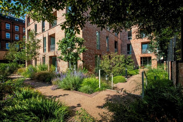 1 Bedroom Retirement Property To Rent In Rowland Hill Street, London, NW3