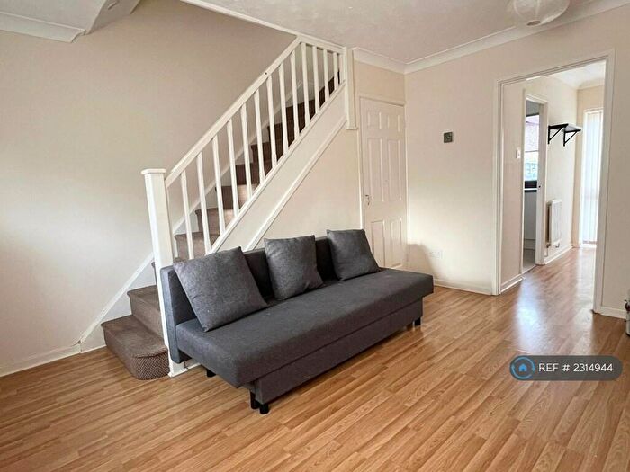 2 Bedroom Terraced House To Rent In Speedwell Close, Cambridge, CB1