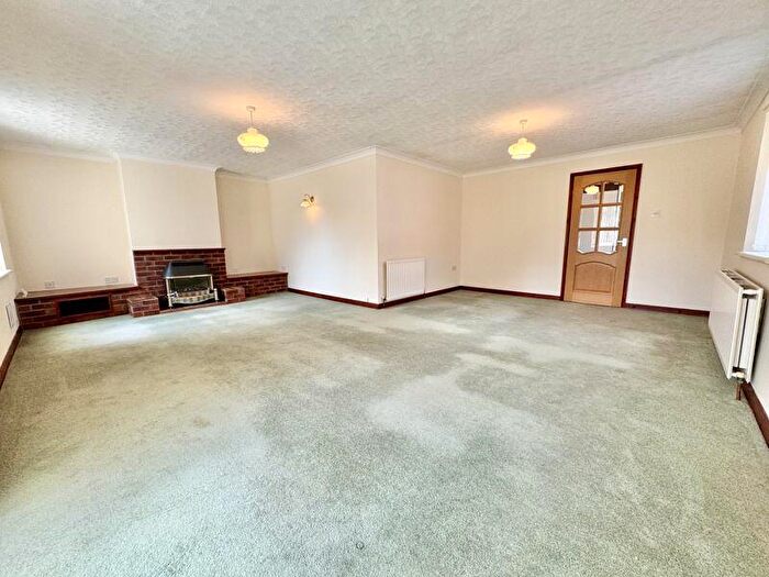 3 Bedroom Bungalow For Sale In Jubilee Road, North Somercotes, LN11