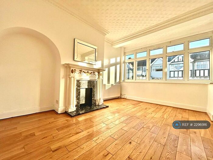 3 Bedroom Terraced House To Rent In Gray Avenue, Dagenham, RM8