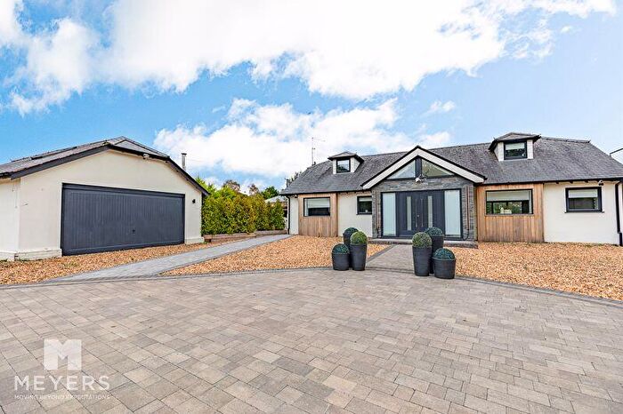 3 Bedroom Detached House For Sale In *No Chain* Barrack Road, Parley, Ferndown, BH22