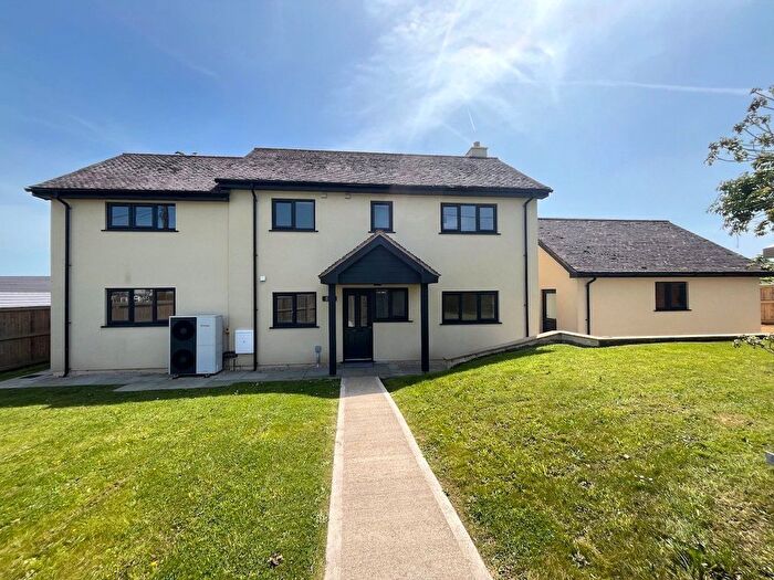 4 Bedroom Detached House To Rent In Combe Wood Lane, Combe St. Nicholas, Chard, TA20