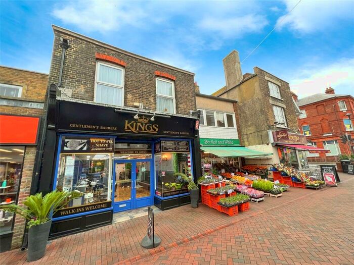 1 Bedroom Flat To Rent In High Street, Deal, Kent, CT14