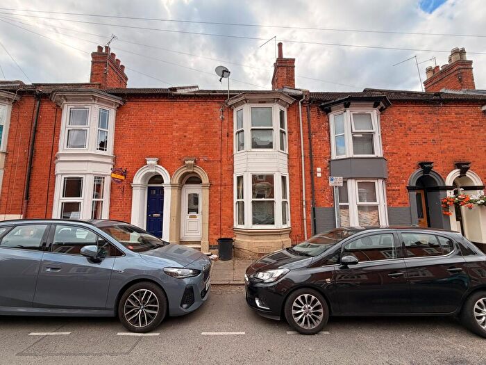 1 Bedroom Flat To Rent In Beaconsfield Terrace, Northampton, NN1