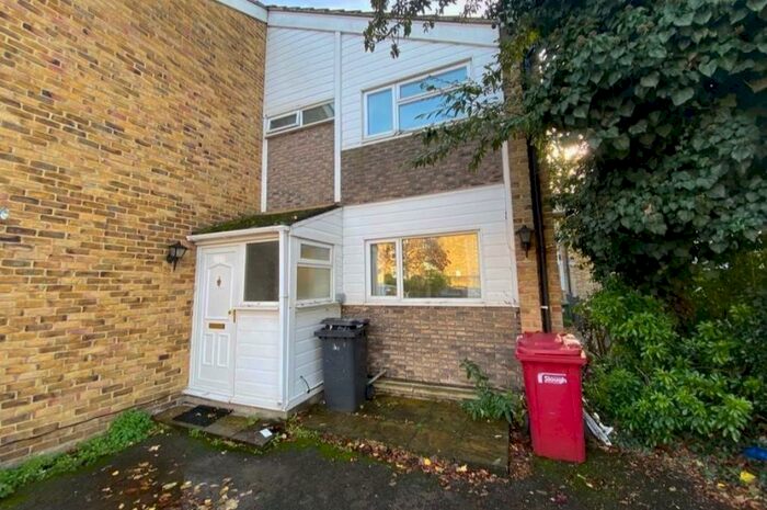 3 Bedroom House To Rent In Town Centre, SL1