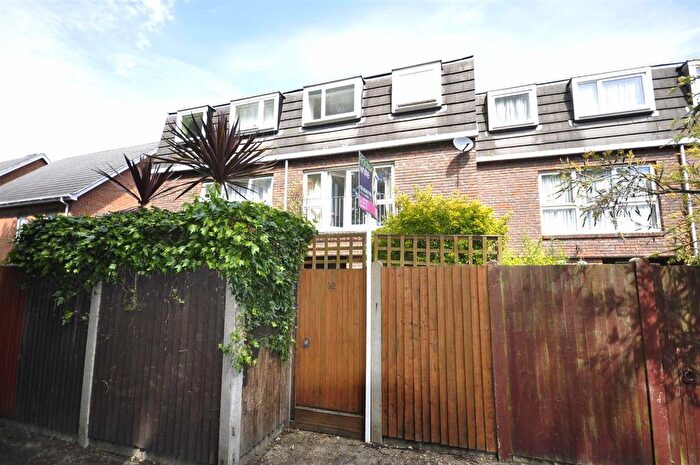 3 Bedroom Terraced House To Rent In Sheldrick Close, Colliers Wood, London, SW19