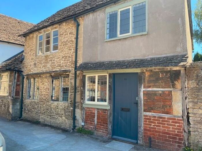 2 Bedroom Terraced House To Rent In Church Street, SN15