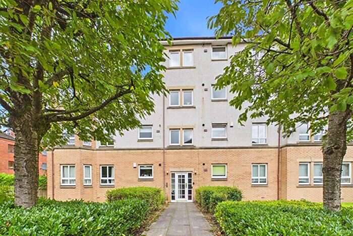 2 Bedroom Apartment To Rent In Hutton, Glasgow, G12