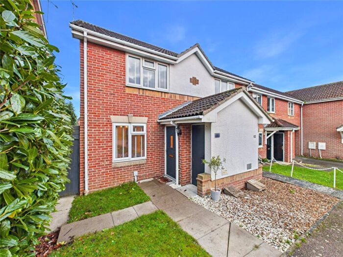 2 Bedroom Semi Detached House For Sale In Kingfisher Drive, Harwich, Essex, CO12