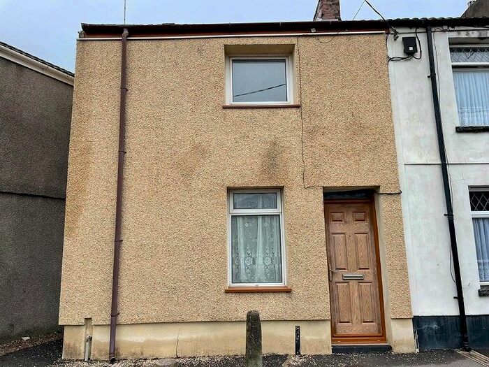 1 Bedroom End Of Terrace House To Rent In Elias Street, Neath, Neath Port Talbot. SA11