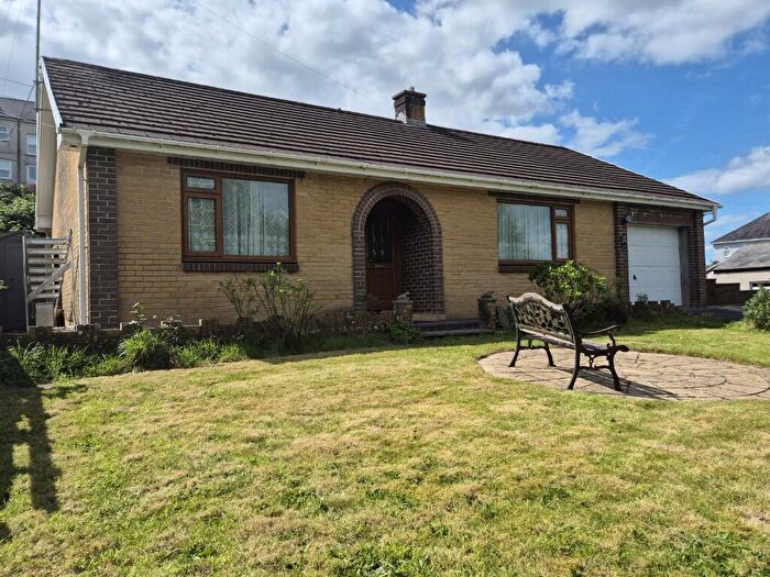 2 Bedroom Detached Bungalow For Sale In Clarendon Road, Llandeilo, Carmarthenshire, South Wales, SA19