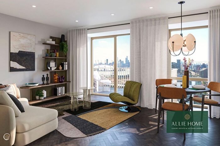 3 Bedroom Flat For Sale In Queen’S Cross, Royal Victoria Dock, E16