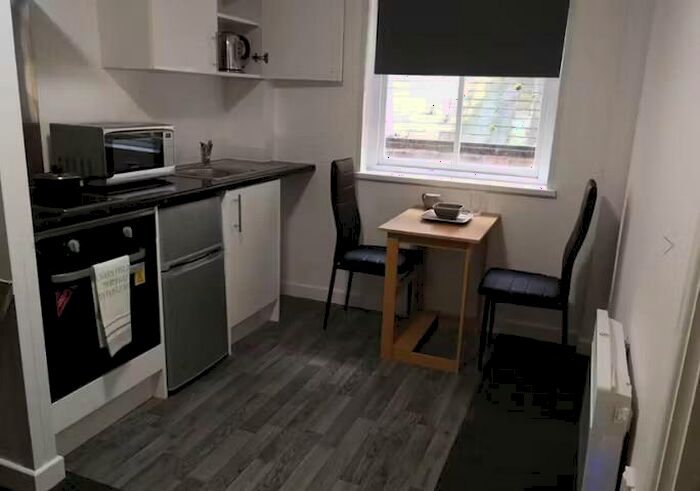 1 Bedroom Apartment To Rent In Forest Road, Loughborough, LE11